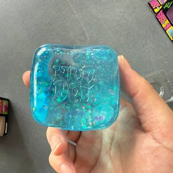 Schylling Glitter Needoh Nice Cube Sensory Toys Anti Blocks Stress Jigsaw Pressure Relief Souvenir for Kids 8d7