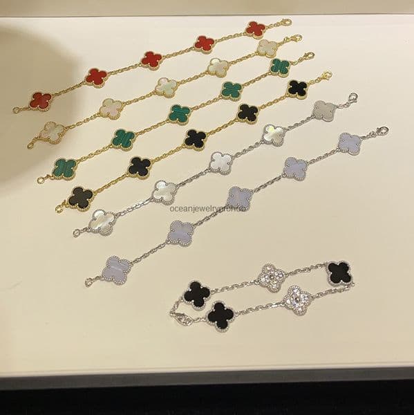 Designer Jewelry Vanlycleef High-end four-leaf clover bracelet for women V-gold CNC precision carving natural red agate and white mother-of-pearl thickly