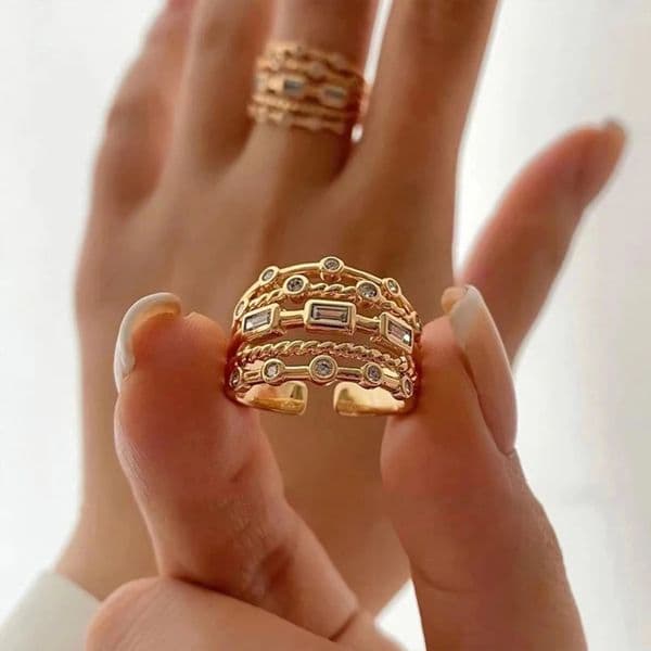 Nwe 18 K Gold Plated Sun Rings for Women Natural Stone Inlaid in Hollow Metal Texture Ring Trendy Jewelry 260520