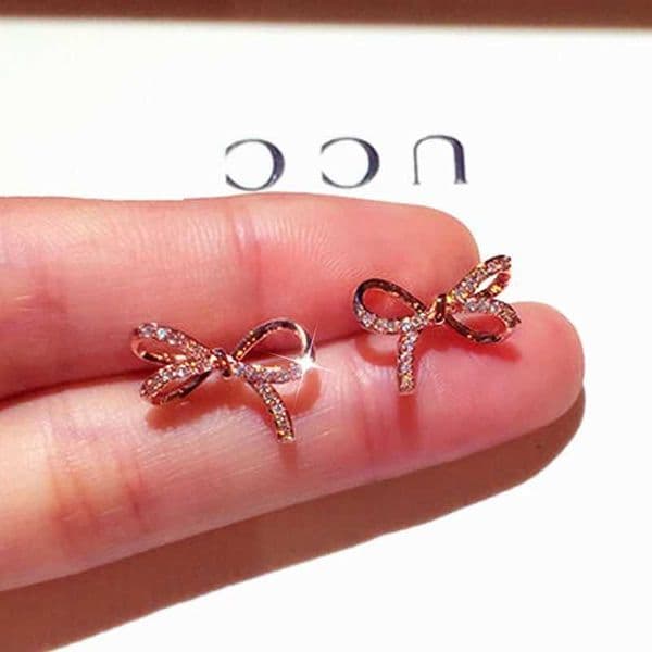 Korean New Fashion 2022 Super Temperament Shine Earrings For Women Butterfly Charm Rhinestone Wedding Romantic Luxury Pendant L260523
