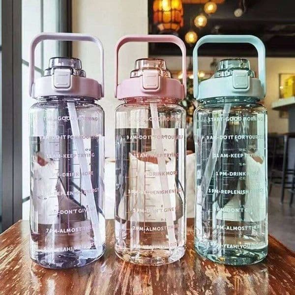 2L Bottle Portable Straw Plastic Water for Outdoor Sports Fitness Adult High Value Big Fat Cup with Time Marker 26W0523