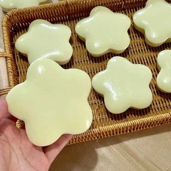 Yellow Squishy Star Fidget Toy Slow Rising Pinch Stress Relief Squeeze Toy Sensory Soft Slow Rebound Decompression Fidget Toys Z260523