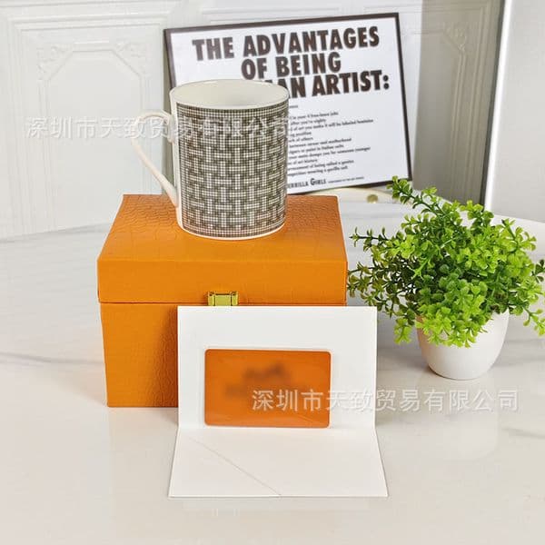 Bone china mug milk cup household ceramic water cup office tea cup souvenir