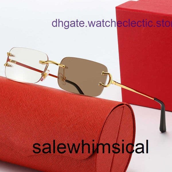 Designer sunglasses High-End C Brand Sunglasses set for Women, Oversized Square Frame with Metal Accents & UV Protection Sophisticated Color Gradient 5VKA