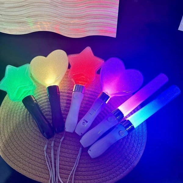 13pcs Love Shape Stick KPOP Concert Large LightStick Atmosphere Prop Glowing Night Light Handheld Support Gifts 260525