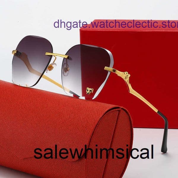 Designer sunglasses High-End C Brand Sunglasses set for Women, Oversized Square Frame with Metal Accents & UV Protection Sophisticated Color Gradient 6JRX