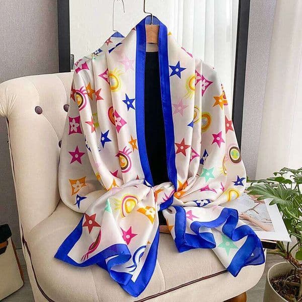 Fashionable European And American Style Printing Simulation Silk Women's Large Square Scarf Shawl Factory Wholesale Luxury Brand W260525