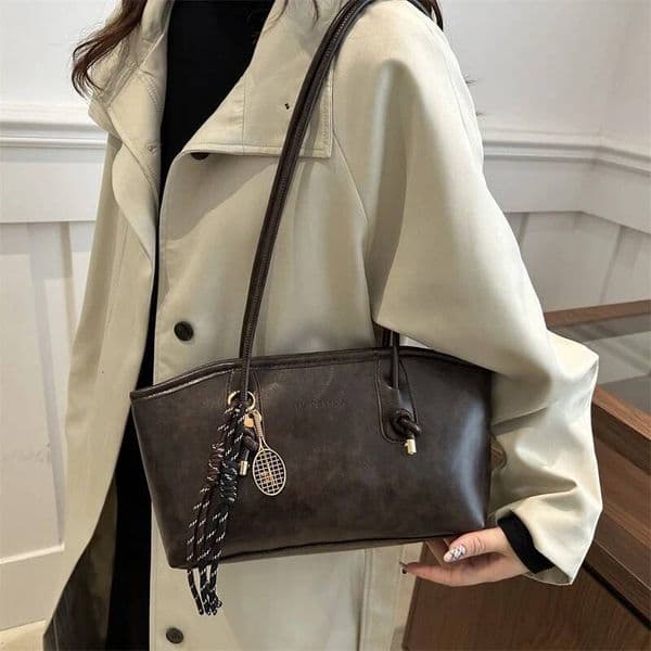 Retro Tote Bag, Korean Fashion Shoulder Advanced Simple Handbag New Large Capacity Pendant Versatile Bags