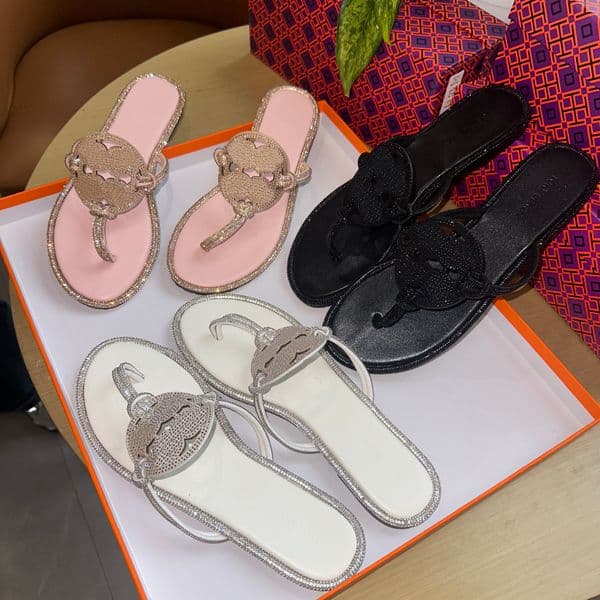 Tyb hot selling high quality designer women's slippers fashionable summer flip flops flat bottomed beach shoes luxurious American style slippers 35-42