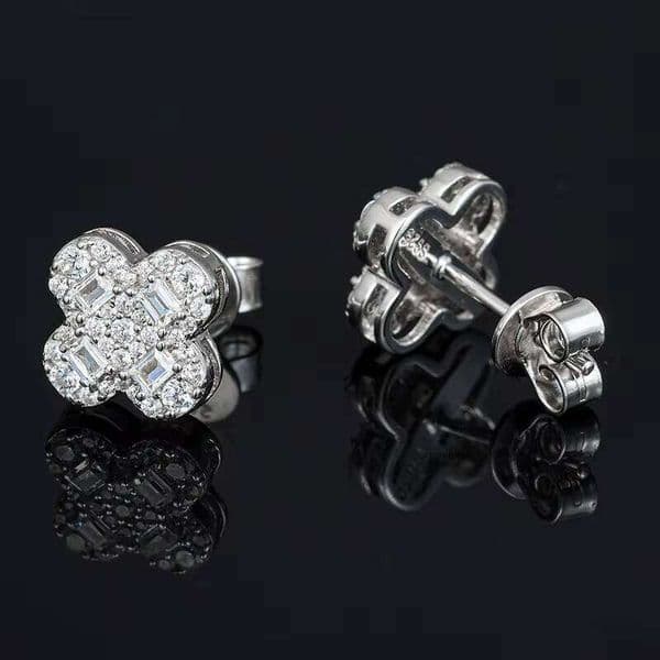 Hot Sale 925 Silver Stud Earrings Ladies fashion Jewelry 5A Mo VVS Moissanite Wedding High-grade Gifts