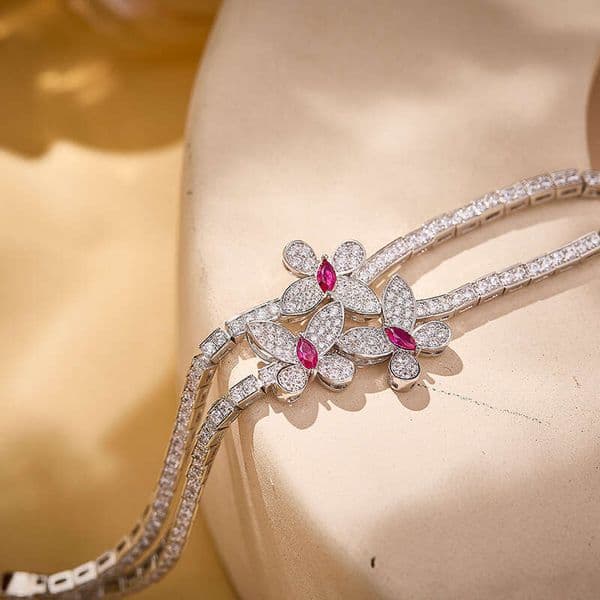 WISH cross-border new product: Double-layer butterfly bracelet, gold-plated, personalized, high-end, exquisite, sweet, ruby-colored women's bracelet
