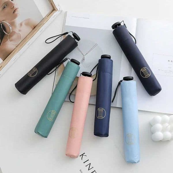 1pcs Ultra-Light Ultra-Fine Carbon Fiber Umbrella Black Sunscreen for Sun and Rain 3-Fold Compact and Portable Lead Umbrella L260522
