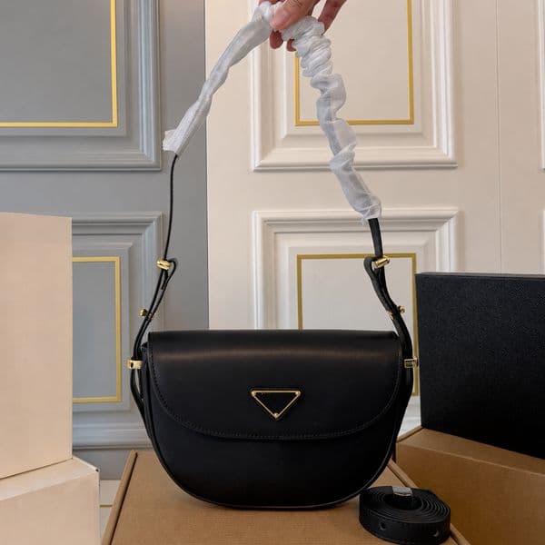 Black Leather Flap Shoulder Bag Underarm Crossbody Saddle Bag with Adjustable Strap for Women Daily Commute Casual Use