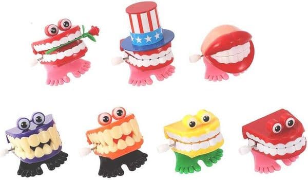 ZhongRuiYongQiang 7PCS Chattering Teeth Wind Up Toy Walking Teeth Gags Practical Joke Toys Funny Small Feet Novelty and Gag Gifts X260525