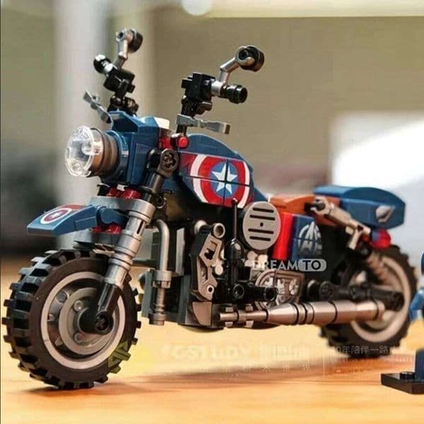 Creative anime characters motorcycle modelsmotorcycle assembly building blocks toys decorative items for display As holiday gift 26Y0526