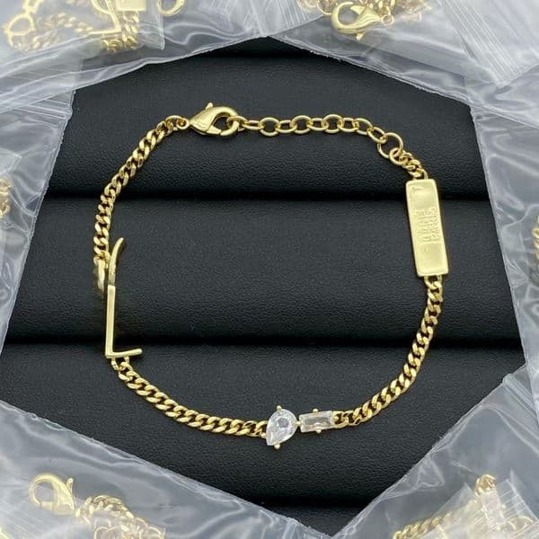 Luxury designer women diamond letter charm bracelets elegant Love 18K Gold Bangles bracelet Fashion Jewelry Lady Party