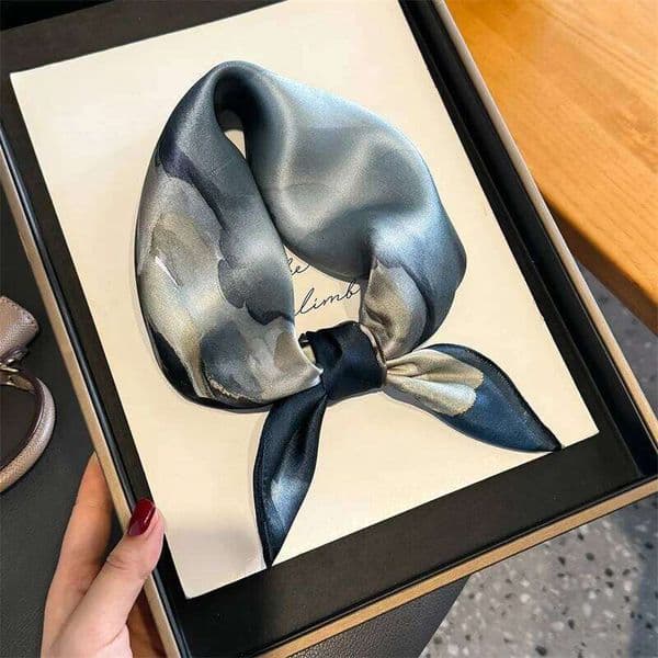 100 %Natural Silk Mulberry Scarf Women Fashion Neck Scarfs Office Lady Hair Foulard Kerchief Female Bandana Shawl Scarves 26Y0526