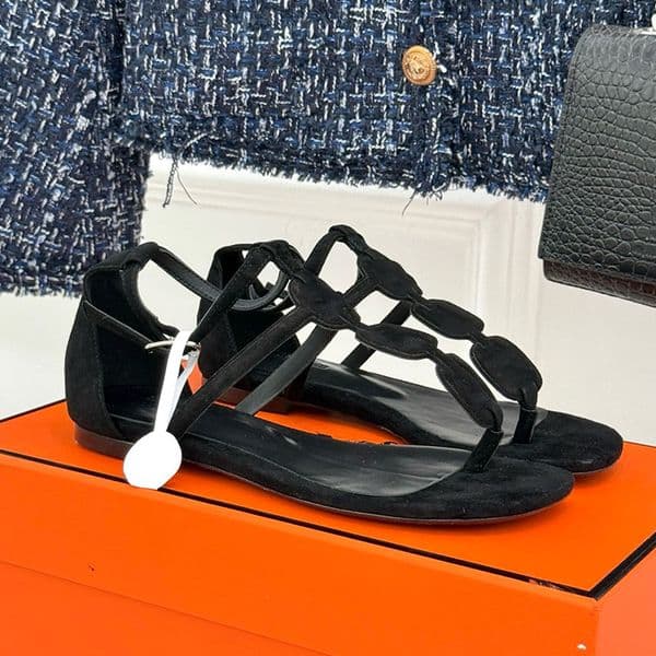 Womens Milos Sandal Designer Suede Goatskin Sandals Ladie Sleek Ladie Summer Narrow Band Flat Shoes Leather Outsole Sizes 35 41 With Dustbag