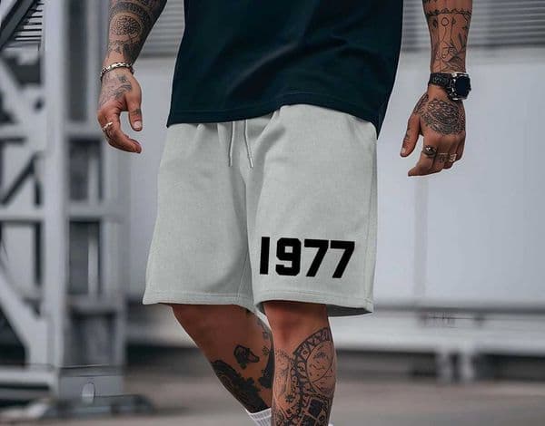 Mens Summer Solid Color Shorts Casual Beach Swim Shorts Outdoor Sports Shorts Vacation Style Drawstring Beach Shorts Q260526