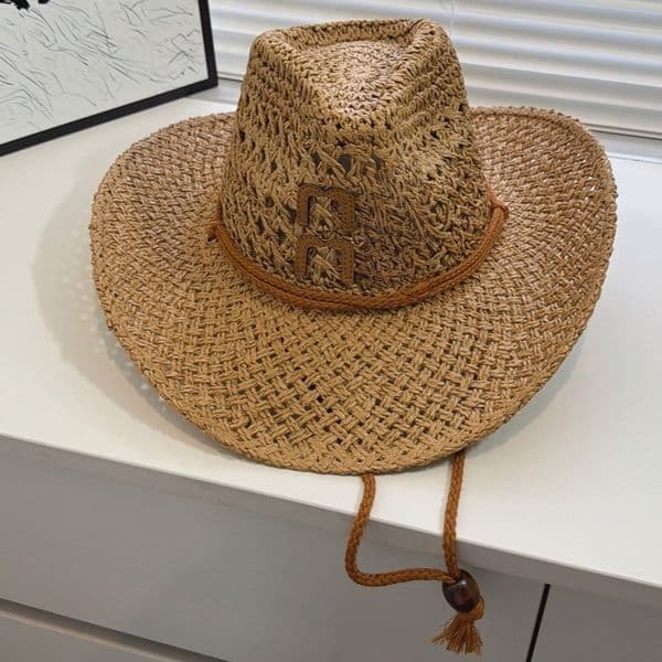 Designer Bucket Hat Women's Hollow Crochet Cowboy Straw Hat with Letter Patch Chin Strap Sunscreen for Beach Wide Brim Fisherman Vacation