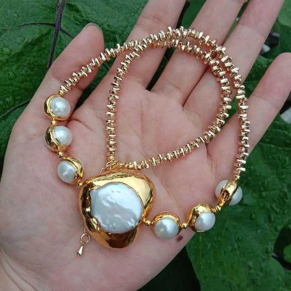 KKGEM 30x33mm Cultured white keshi pearl heart shape Chorker necklace Gold Plated Chain Simple Necklaces Q260526