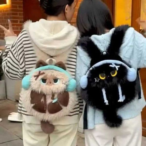 Kawaii Siamese Cat Plush Backpack Cute Headphone Simulation Animal Shoulder Bag Realistic Look Soft Student School Bag M260525
