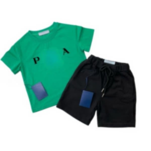 2026 Designer clothe boys tracksuit kids sets summer kid t shirt top child tshirts 2Pcs Jogging Suit Childrens Clothing Casual Sports Swetsuit school gift