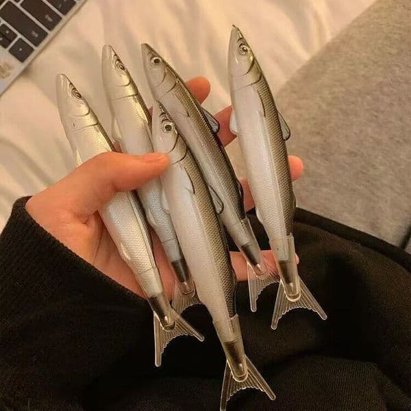 4pcs Korean-Style Cartoon Realistic Fish-Shaped Salted Fish Ballpoint Children's Toy Gift Funny Pen, Personalized Gel Pen