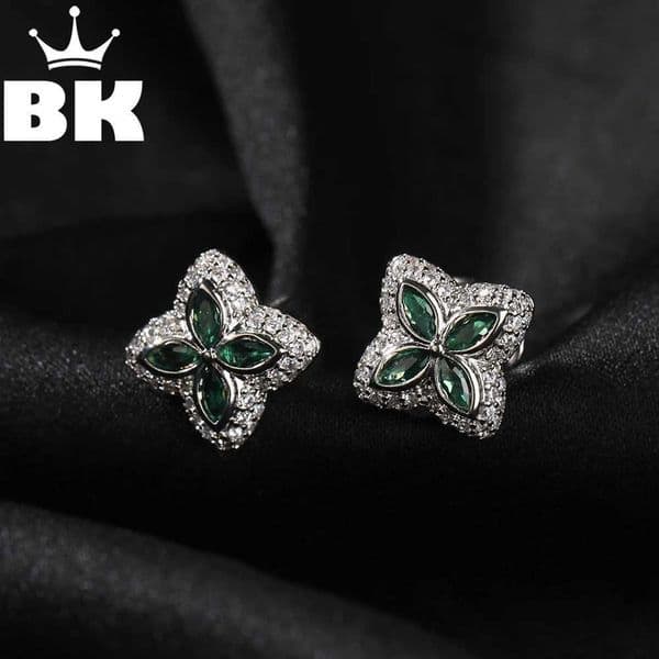 THE BLING KING Iced Clover Stud Earrings For Women Micro Paved 5A Cubic Zirconia Black Green Color Shiny Luxury Lovely Jewelry L260526