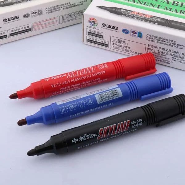 2pcs Red blue black Oil Waterproof Fast Drying Permanent Art Markers Pen 260526