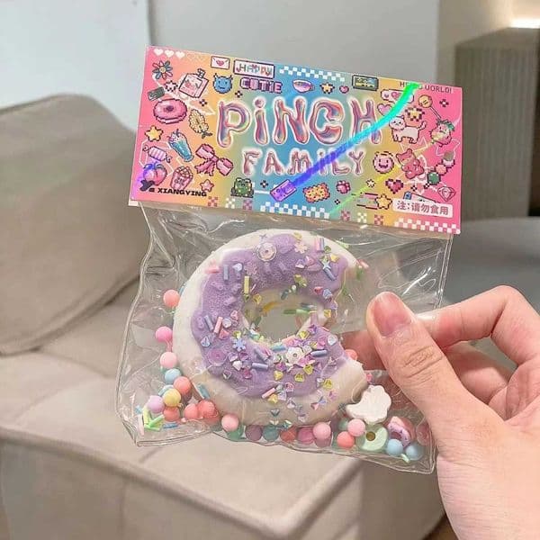 music Donut decompression toy pinch decompression artifact decompression toy PVC bag blind bag pinch music squishy Z260601