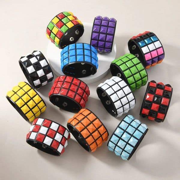 18 Color Punk Hip-Hop Three Rows of Square Rivets PU Leather Big Wide Bracelet For Male Female Buckle Wristband Vintage Jewelry260527
