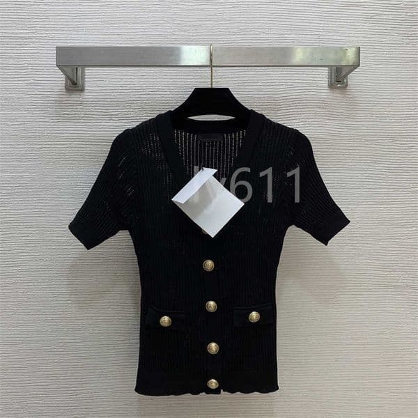 Luxury Women Shirts Breathable Fabric Tees Striped Hollowed-out Three-dimensional Sexy Fitted Slimming V-neck Short-sleeved Knit Tops Designer Womens Clothes