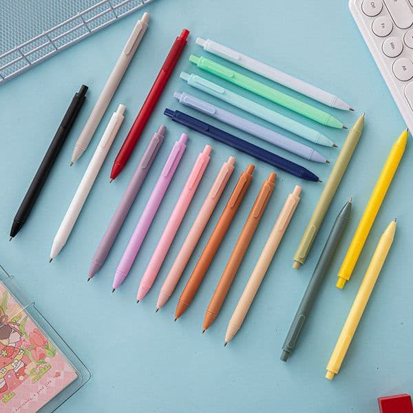 5pcs Macaron-Style Simple Retractable Gel Student Exam Business Office Signature Pen, 0.5 Bullet Tip Black Ink Pen