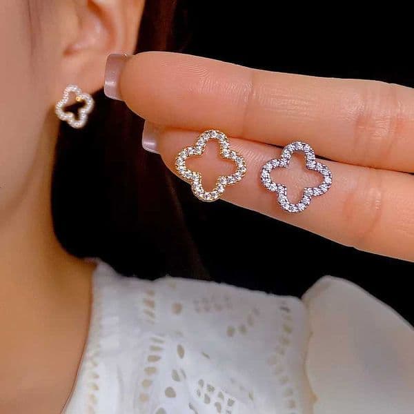 New Simple Hollow Four Leaf Clover Earrings for Women 2025 Trend Jewelry Gift for HerT260527