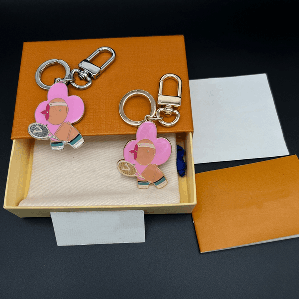 Designer V-V Keychains Elegant Designer Metal Sunflower Keychain with Durable Chain Attachment Bag CharmS Handbags Key Rings