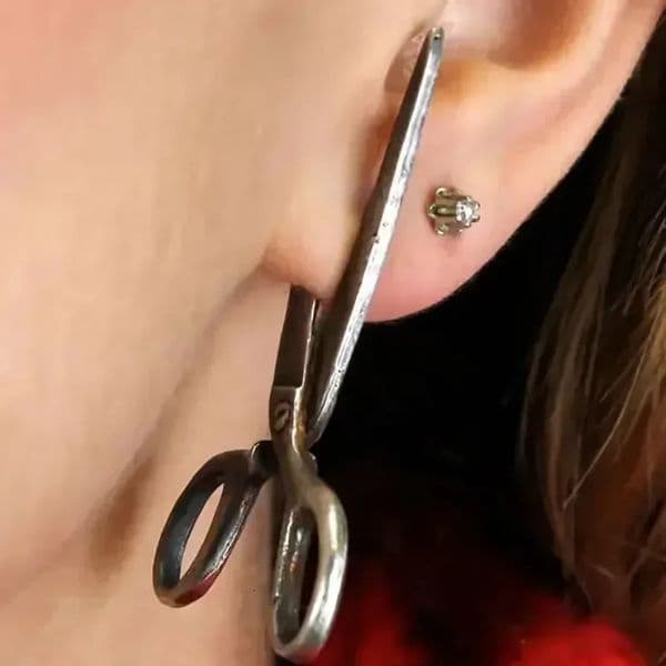 Dark Gothic Vintage Scissors Exaggerate Stud Earrings For Men Women Goth Punk Silver Color Halloween Fashion Jewelry260527