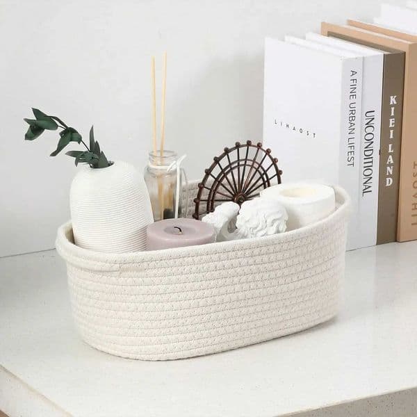 White Woven Storage Basket With Handle Container For Gifts With Bag And Ribbons Decorative Organizer Pet Toys Essentials BasketJ260527