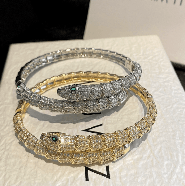 Snake Scale Serpentine Bracelet Personalized Green Eye Spirit Snake Bracelet Retro Fashion Handmade A2