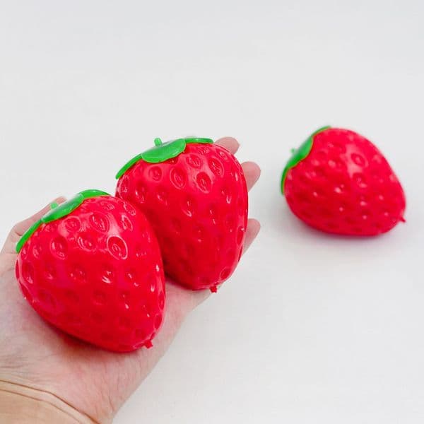 Strawberry Stress Relieving Toy Creative Release Simulation Fruit Toy Stress Relieving Artifact-hcx