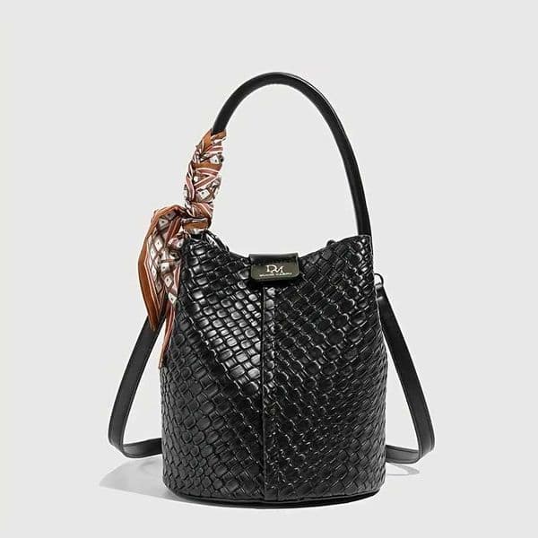 Designer Fiable Large Capacity Wens Crossbody Bags Leather Versatile Single Shoder Bucket Bag Suitable for CmutingJ260528