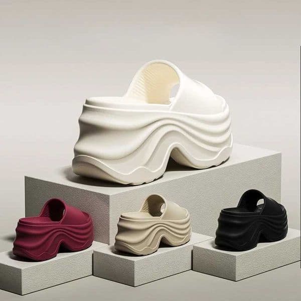 Womens Solid Color EVA Platform Slippers Thick Sole Non-Slip Beach Sandals Summer Soft Sole Wedge Heel Slip-on Shoes Z260528