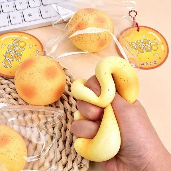 Potato Squeezable Pinching Slow Rebound Adult Stress Relief Pinching Handmade Soft Bread Squeezable Desktop Ornaments Kids Gifts M260528