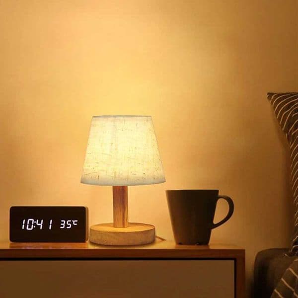 Retro LED Table Lamp USB Powered Lighting For Living Bedroom Bedside Night Lamp Desktop Linen Lamp Decoration LED Desk Lights M260529
