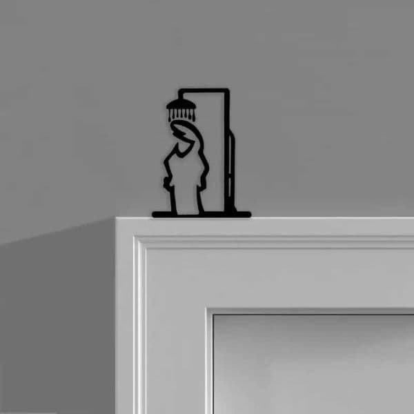 Black Shower Figure Wall Decoration Minimalist Line Metal Bathroom Sign Rustic Door Art Sign Funny Door Topper Home Decoration C260529