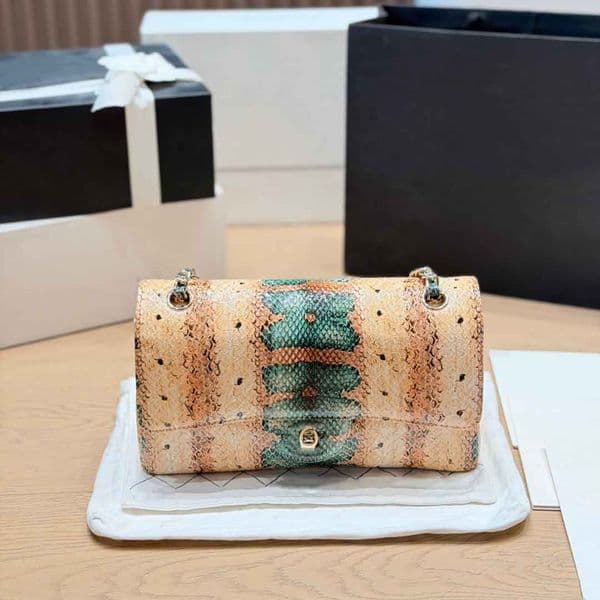 26SS New CF Chain Bag Handbags Designers Snake Skin Leather Flower Handbags Shouder Crossbody Bag Womens Luxury Evening Bags Solid Color Cosmetic Bags Purse 26CM