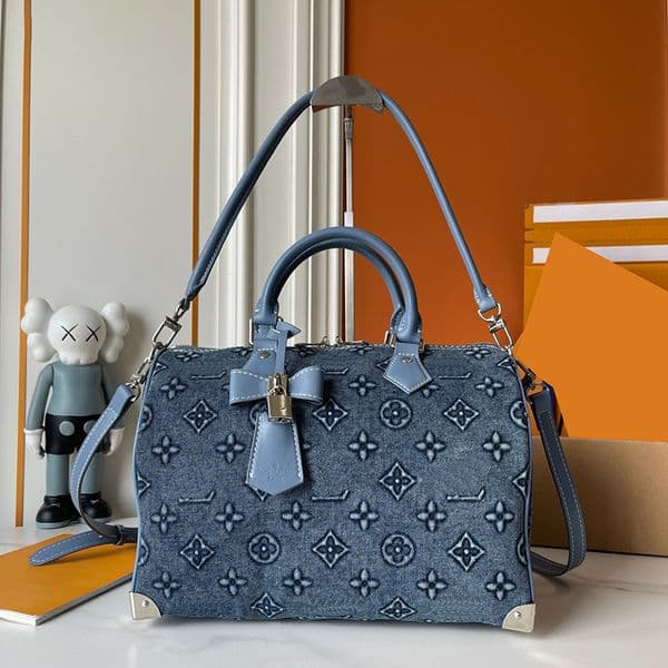 Denim Vintage Designer Bag Pochette Elegant Half-moon Nano Luxury Bag Fashion Women Leather Embossed Crossbody Bag Old Flower Chain Handbag Letter Striped Hobo Bag