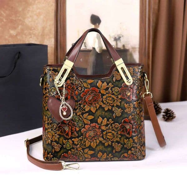 2025 New Retro Luxury Large Capacity Handbag Women's Shoulder Crossbody for Middle-Aged Ladies Mom Bag Elegant Style