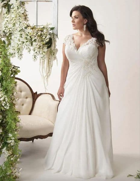 Cap Sleeves Plus Size V-neck Wedding Dresses Chiffon Appliqued Lace Open Back Drape Side Ruched Bodice Bridal Gown