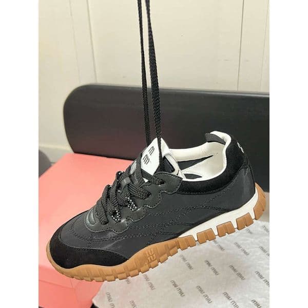 Mius Training Shoes Mius Designer Shoes Casual Snerkers Retro Round Toe Lace Up Casual Shoes Luxury Designer French Womens Toe Sandals Mius Casual Shoes 068